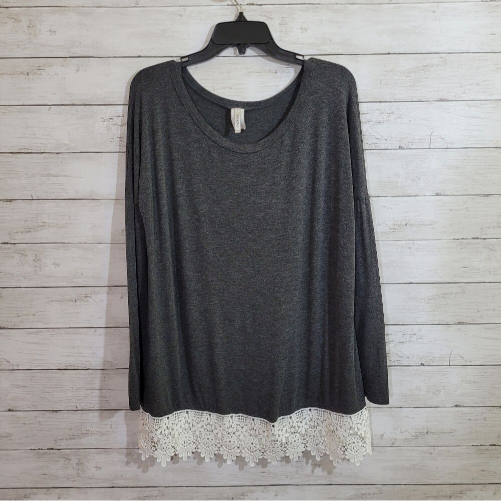 Boutique Brand Brenda's Soft Heathered Dark Gray Tunic Top Lace Trim Size Medium - Picture 8 of 8